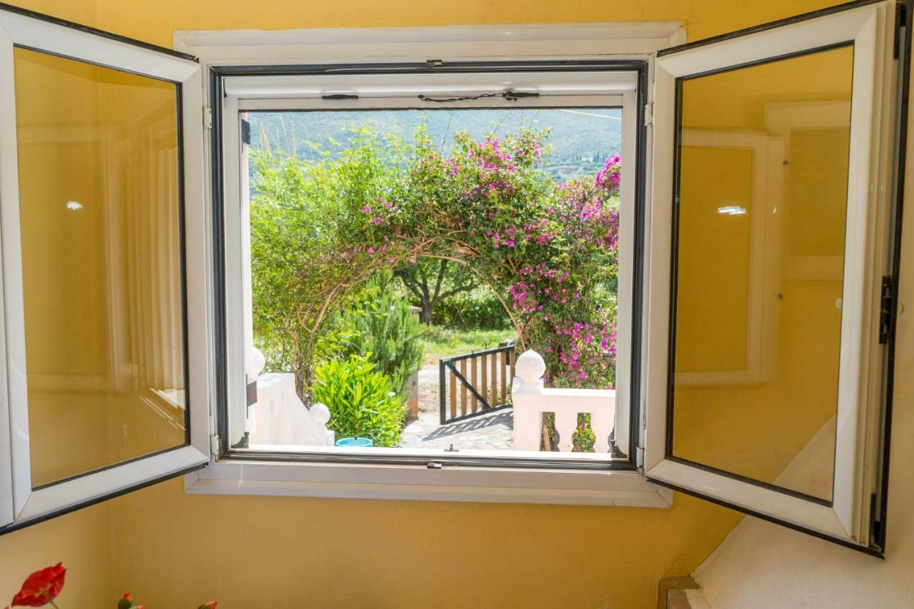 2 Bed House With Mountain View Διαμέρισμα Αλυκών Εξωτερικό φωτογραφία