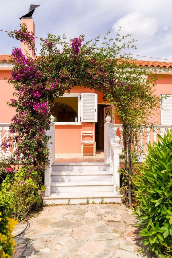 2 Bed House With Mountain View Διαμέρισμα Αλυκών Εξωτερικό φωτογραφία